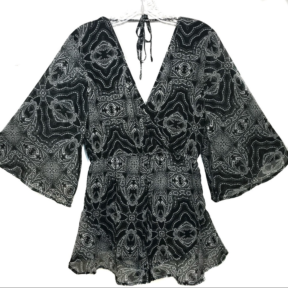 Band‎ of Gypsies black white romper size medium